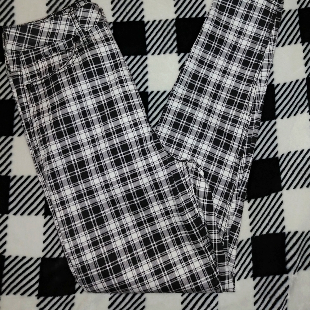 Hot Topic Denim - Plaid Jegging - Sz 9